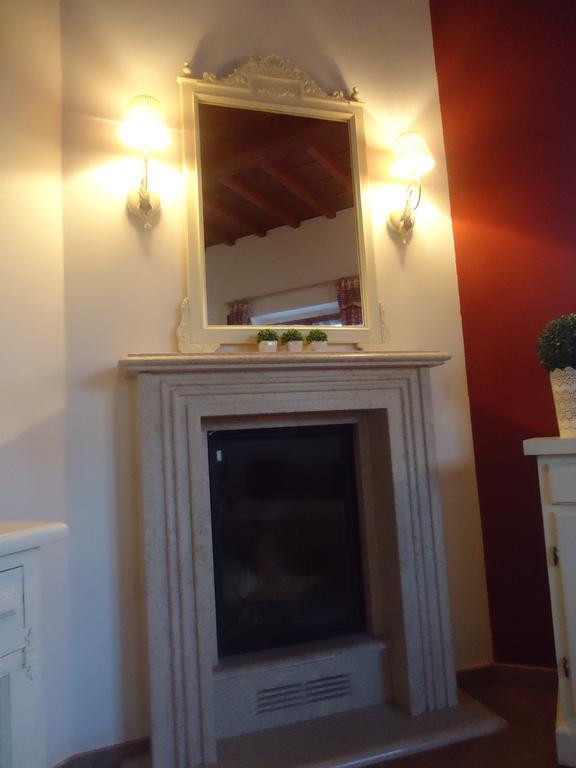 Suite "La Badia" Scandicci Rom bilde